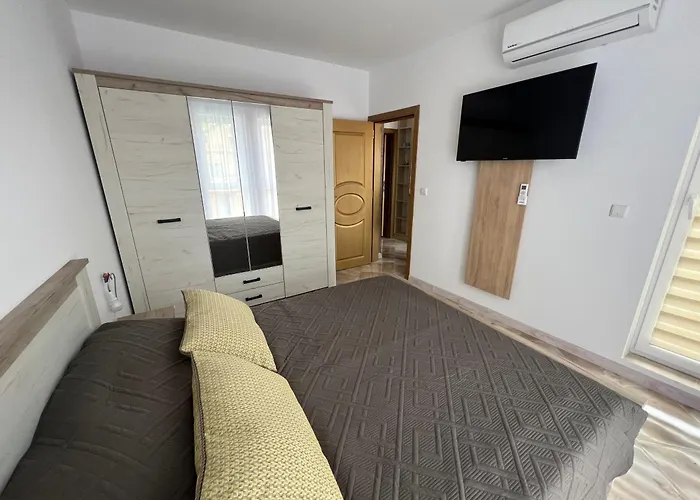 Aphrodite Park サニービーチ